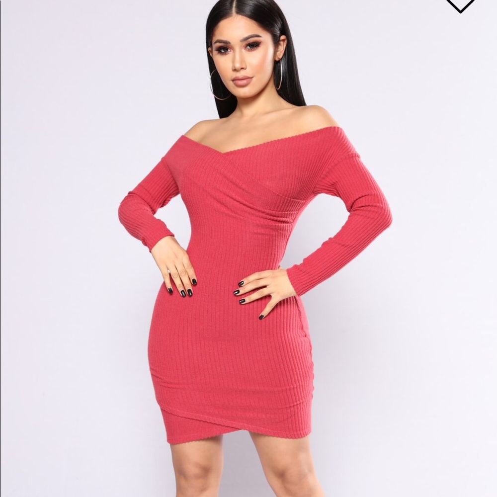 Fashion Nova: Sweater dress
